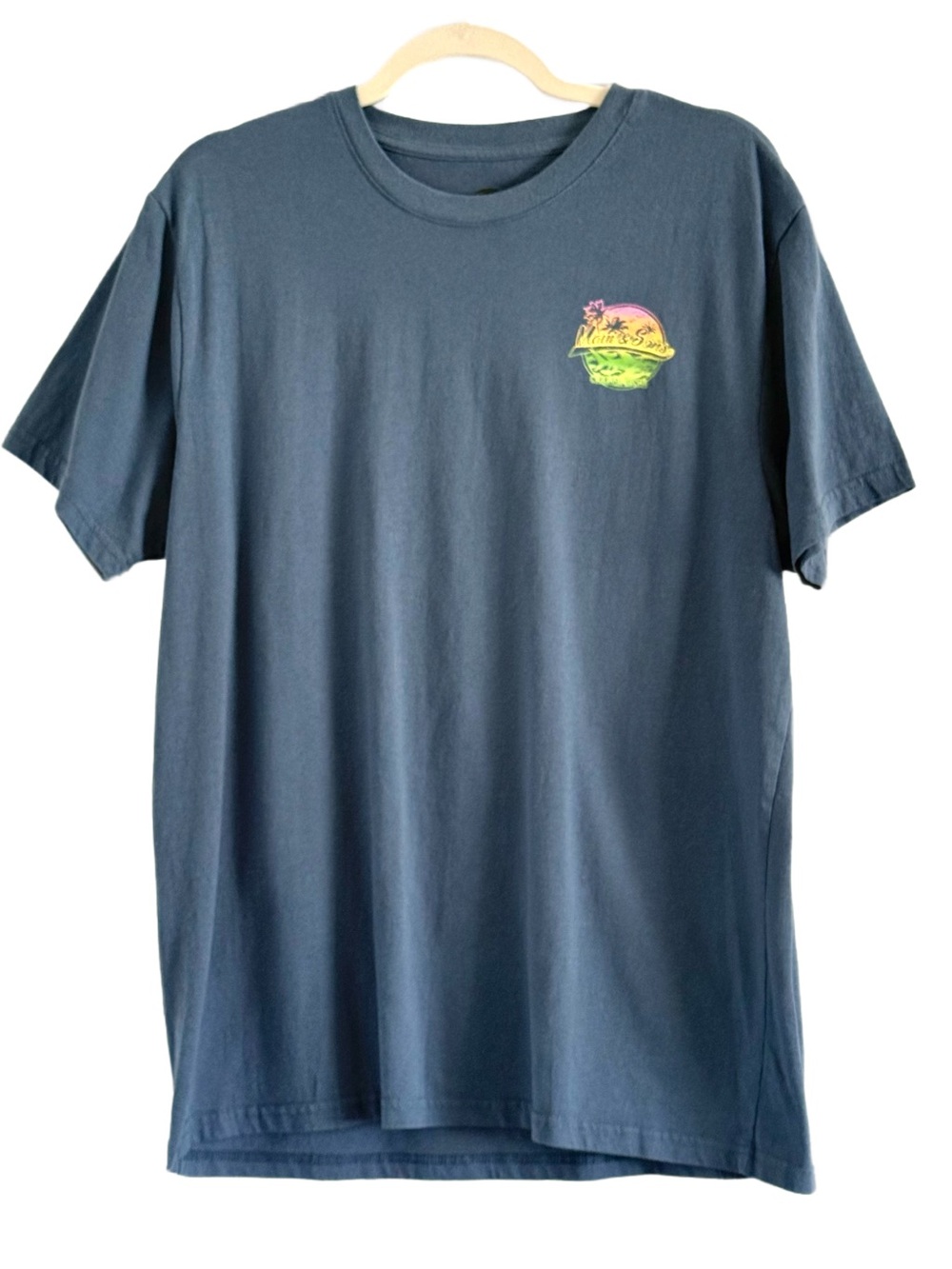 Men's Maui & Sons Blue Graphic Tee - Tropical Sunset Logo Large